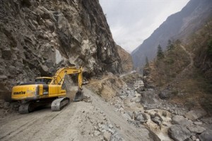 road-construction-nepal_384d